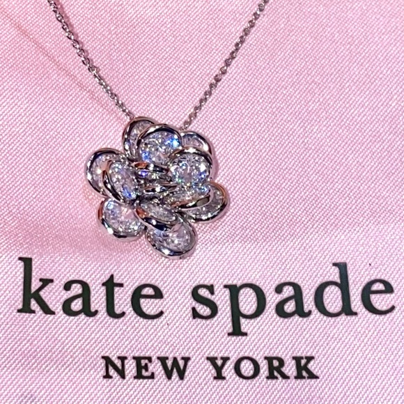 Kate Spade Rosette 3D Geometric Rhinestone Flower Cluster Pendant Necklace - Picture 11 of 16
